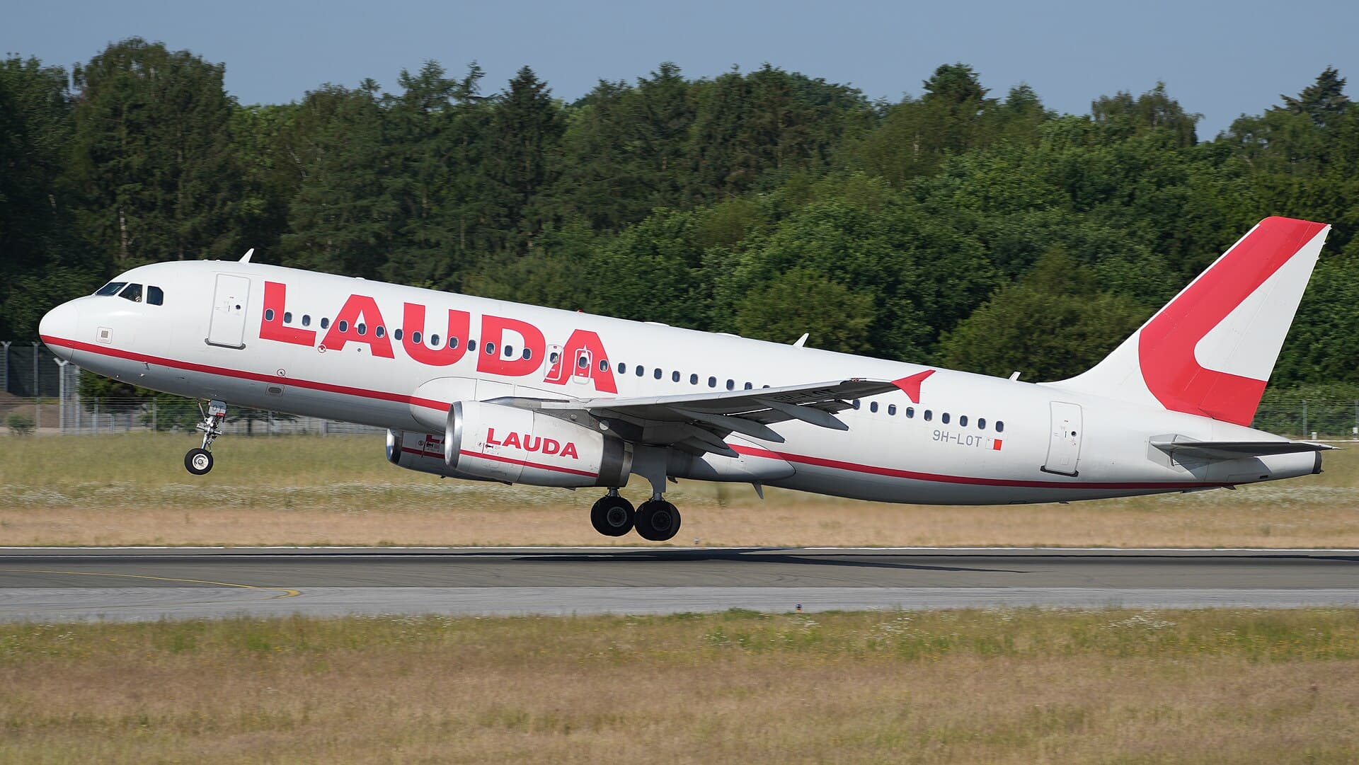 Lauda Europe Flugentschaedigung: Vollstaendiger EU261-Leitfaden fuer Passagiere